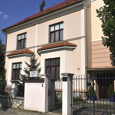 Penzion Moravia Оломоуц Екстериор снимка